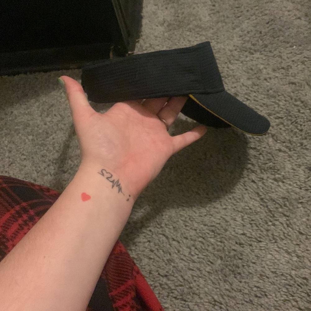 Black visor - Picture 3 of 3